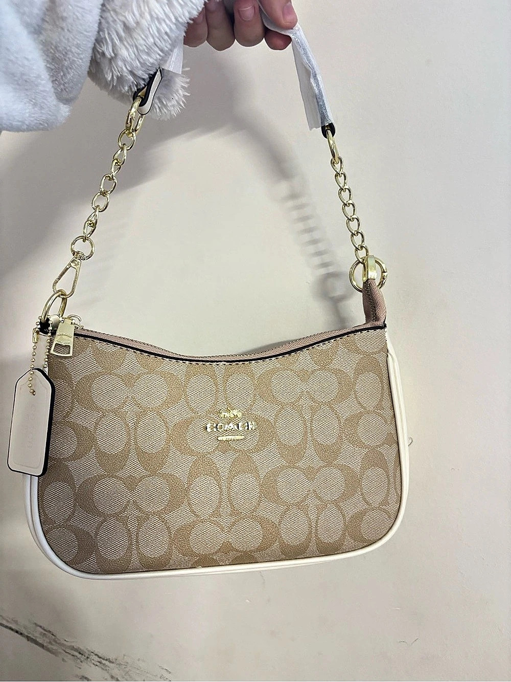 coach cream & tan teri shoulder bag ♡